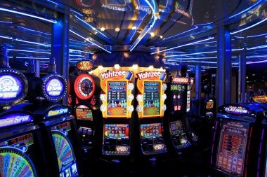 Payment method selection: online payment, e-wallet, mobile banking on supra88 deposit screen DANA OVO GoPay payment method selection screen on supra88